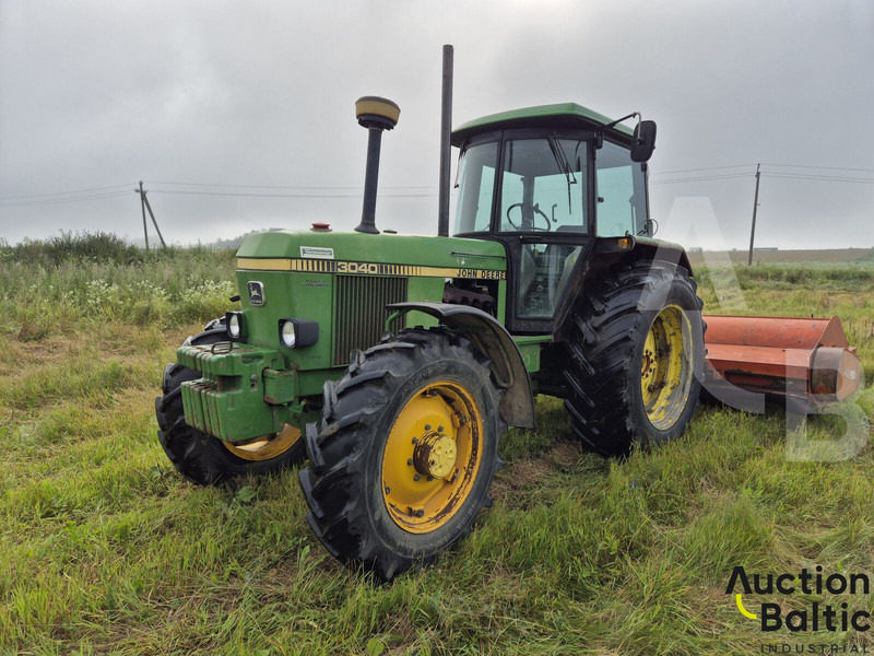 John Deere MFWD - Traktor: billede 2 John Deere MFWD - Traktor: billede 2