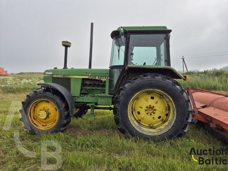 John Deere MFWD - Traktor: billede 3 John Deere MFWD - Traktor: billede 3