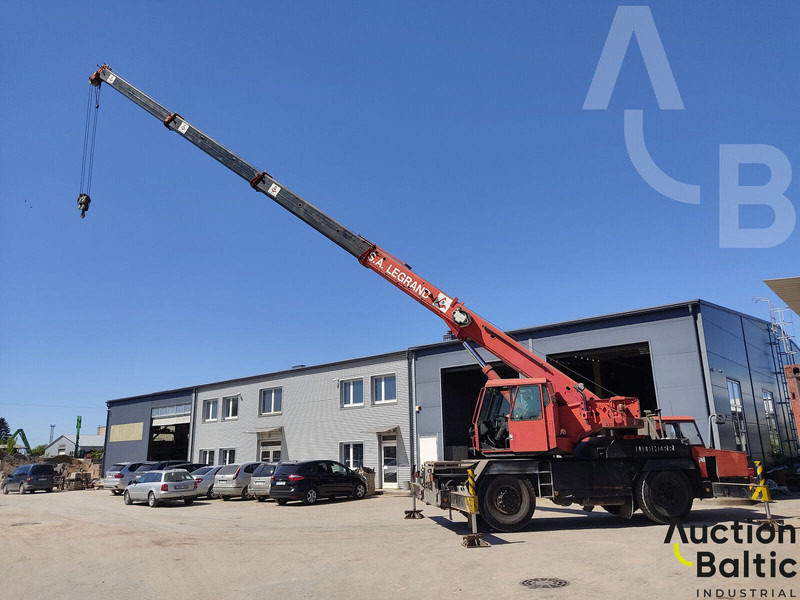Liebherr LTM 1025 - Alle terræn kran: billede 1 Liebherr LTM 1025 - Alle terræn kran: billede 1