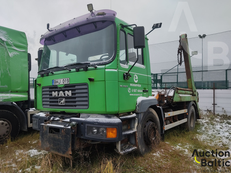 MAN 18.284 - Liftdumper lastbil: billede 2 MAN 18.284 - Liftdumper lastbil: billede 2