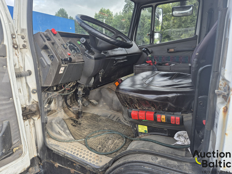 Mercedes-Benz 1117 - Lastbil med lad: billede 5 Mercedes-Benz 1117 - Lastbil med lad: billede 5