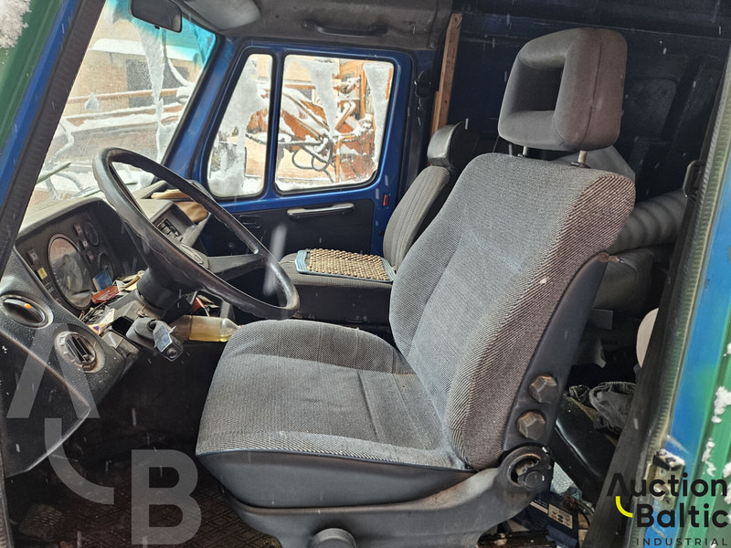 Mercedes-Benz 207D - Små varebil: billede 5 Mercedes-Benz 207D - Små varebil: billede 5