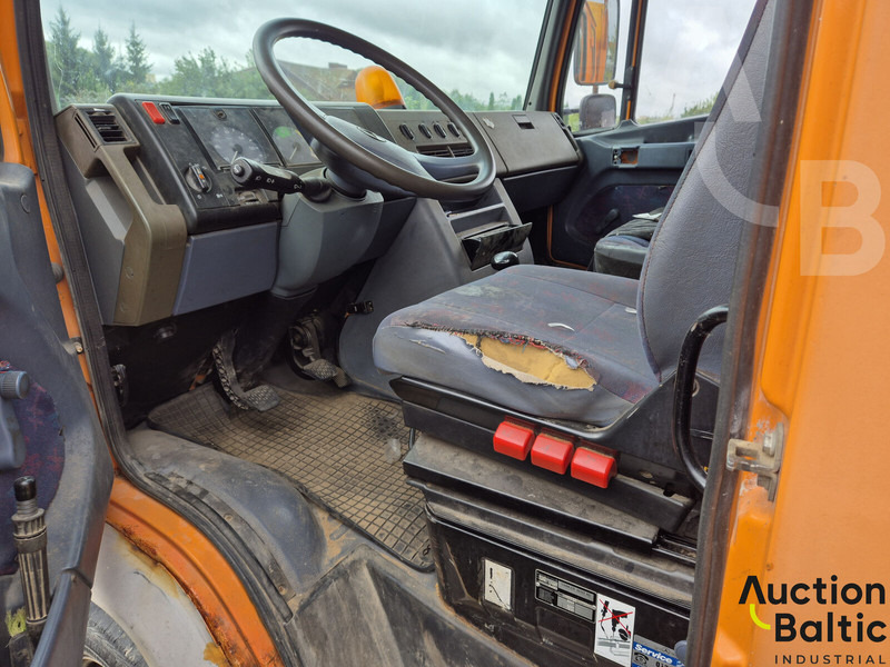 Mercedes-Benz 614 D - Lastbil med presenning: billede 5 Mercedes-Benz 614 D - Lastbil med presenning: billede 5