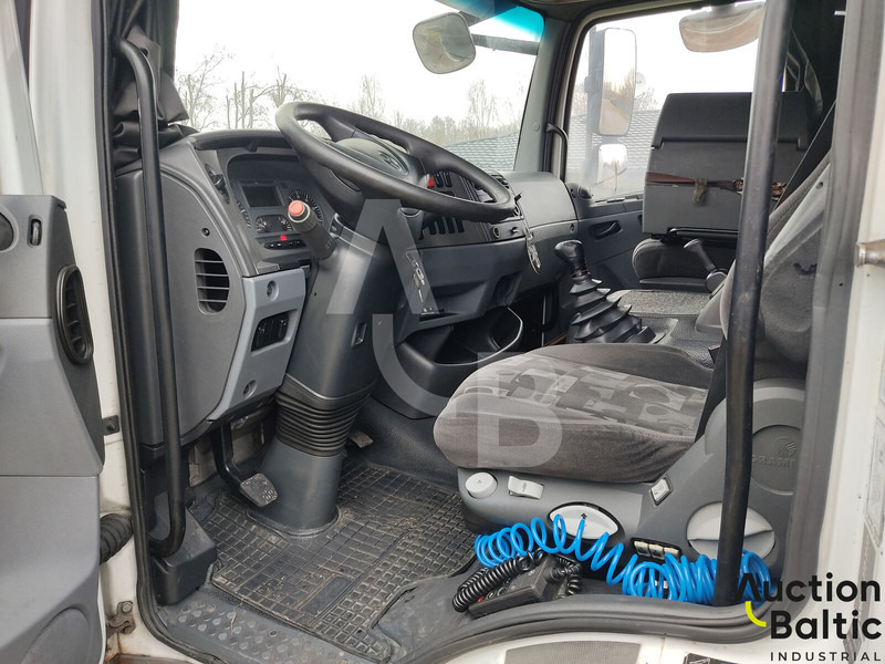 Bjærgningskøretøj Mercedes-Benz Atego 818L: billede 6