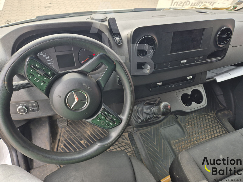 Leje en Mercedes-Benz Sprinter 316 Mercedes-Benz Sprinter 316: billede 6