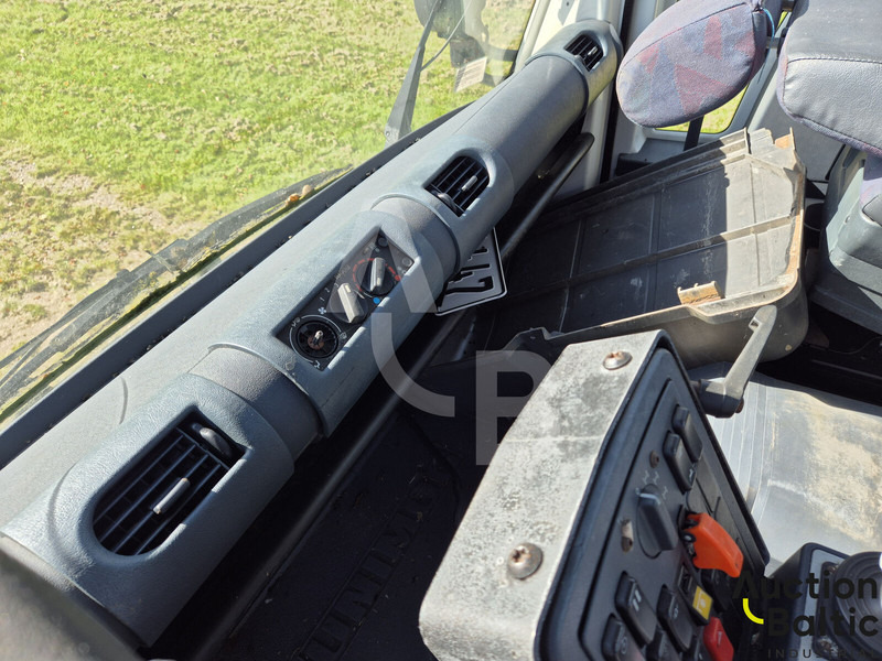 Tipvogn lastbil Mercedes-Benz Unimog U 400: billede 10 Tipvogn lastbil Mercedes-Benz Unimog U 400: billede 10