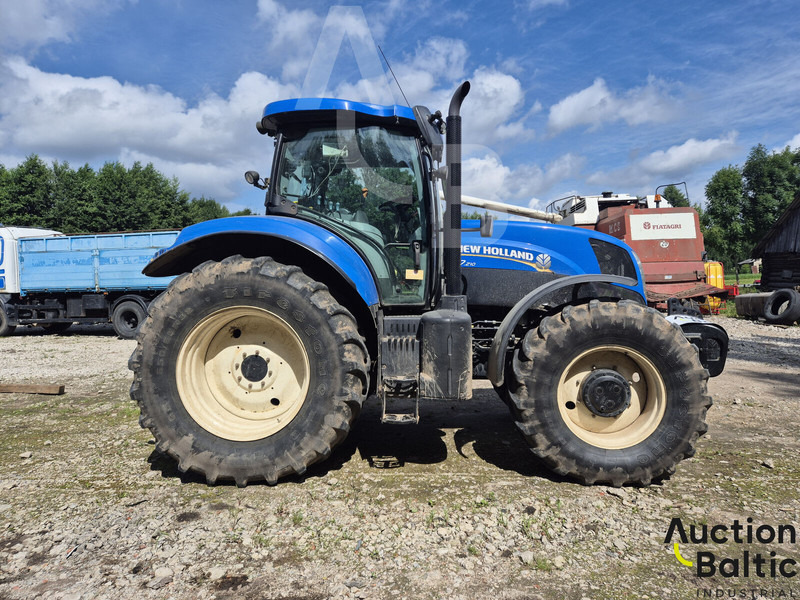 New Holland T 7.210 - Traktor: billede 3 New Holland T 7.210 - Traktor: billede 3