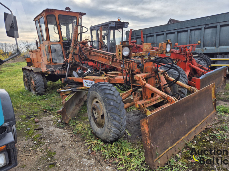 Onbekend BGP-180 - Grader: billede 1 Onbekend BGP-180 - Grader: billede 1