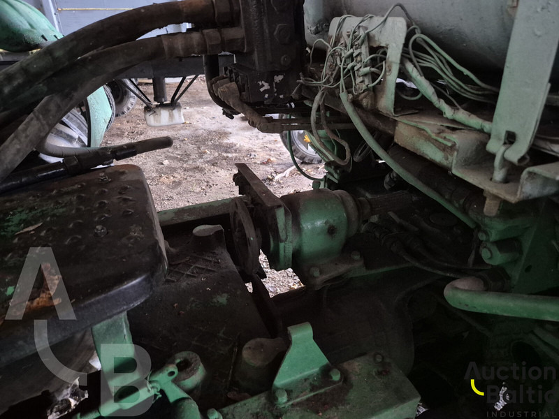 Traktor Onbekend T-150K: billede 10 Traktor Onbekend T-150K: billede 10