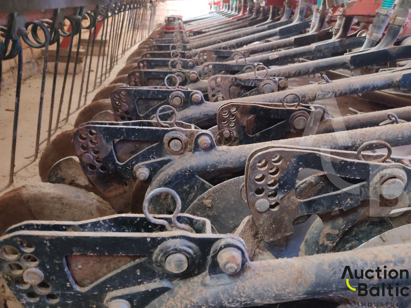 PNEUSEJ 6MV48 - Kombi-såmaskine: billede 5 PNEUSEJ 6MV48 - Kombi-såmaskine: billede 5