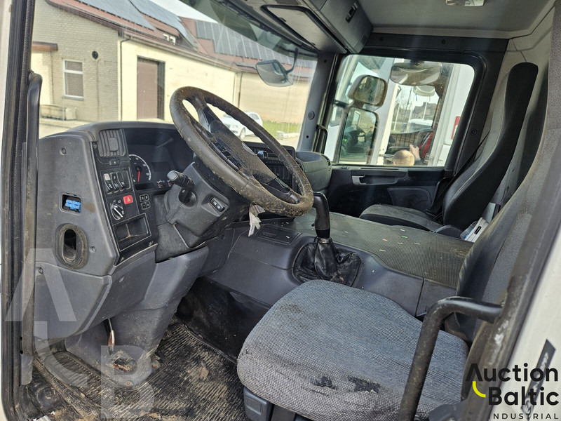 Scania P 230 - Tankbil: billede 5 Scania P 230 - Tankbil: billede 5