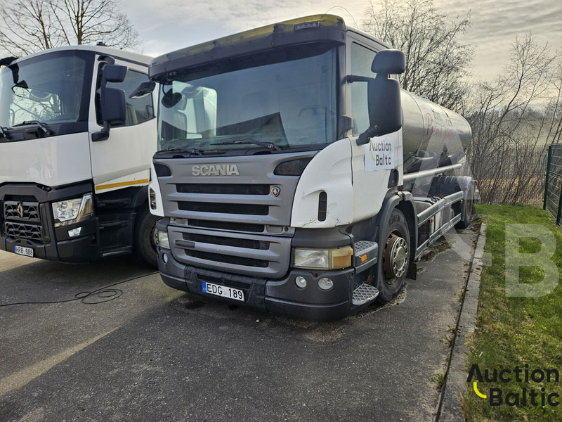 Scania P 230 - Tankbil: billede 1 Scania P 230 - Tankbil: billede 1