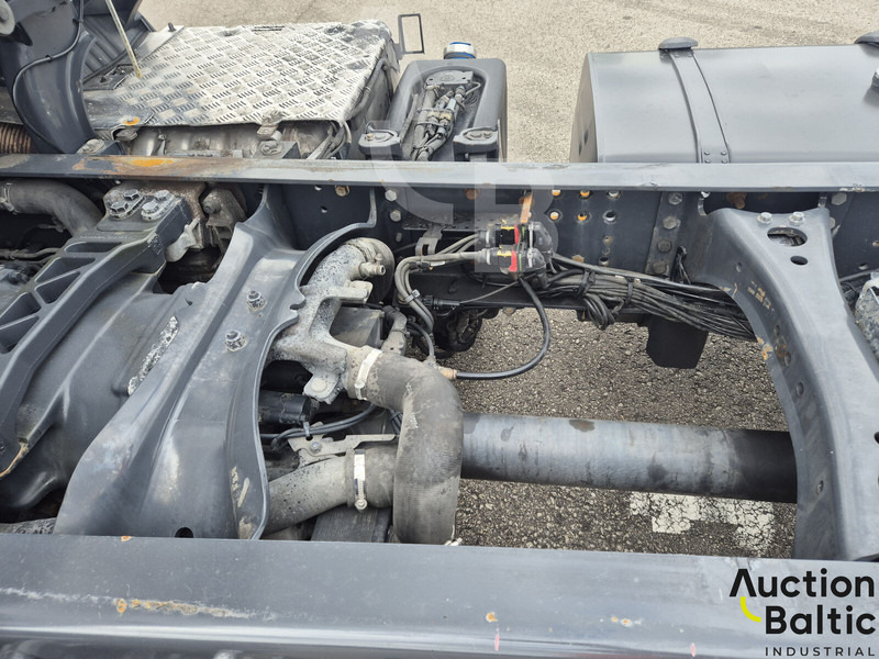 Lastbil chassis Scania P 450: billede 14