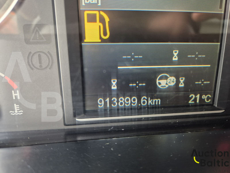 Lastbil chassis Scania P 450: billede 8