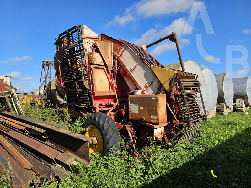 TIM Sugar beet harvester - Mejetærsker: billede 1 TIM Sugar beet harvester - Mejetærsker: billede 1