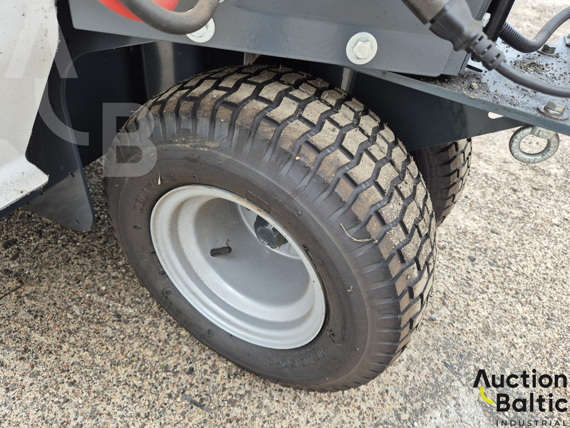 Fejebil TSM Aria 240: billede 8 Fejebil TSM Aria 240: billede 8