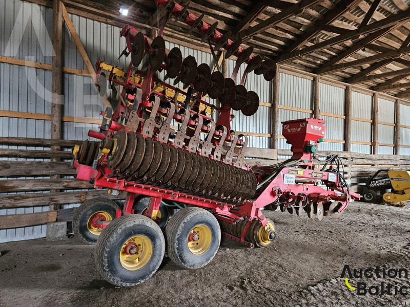 Vaderstad Carrier650 - Tallerkenharve: billede 3 Vaderstad Carrier650 - Tallerkenharve: billede 3