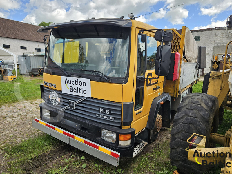 Volvo FL612 - Lastbil med lad: billede 1 Volvo FL612 - Lastbil med lad: billede 1