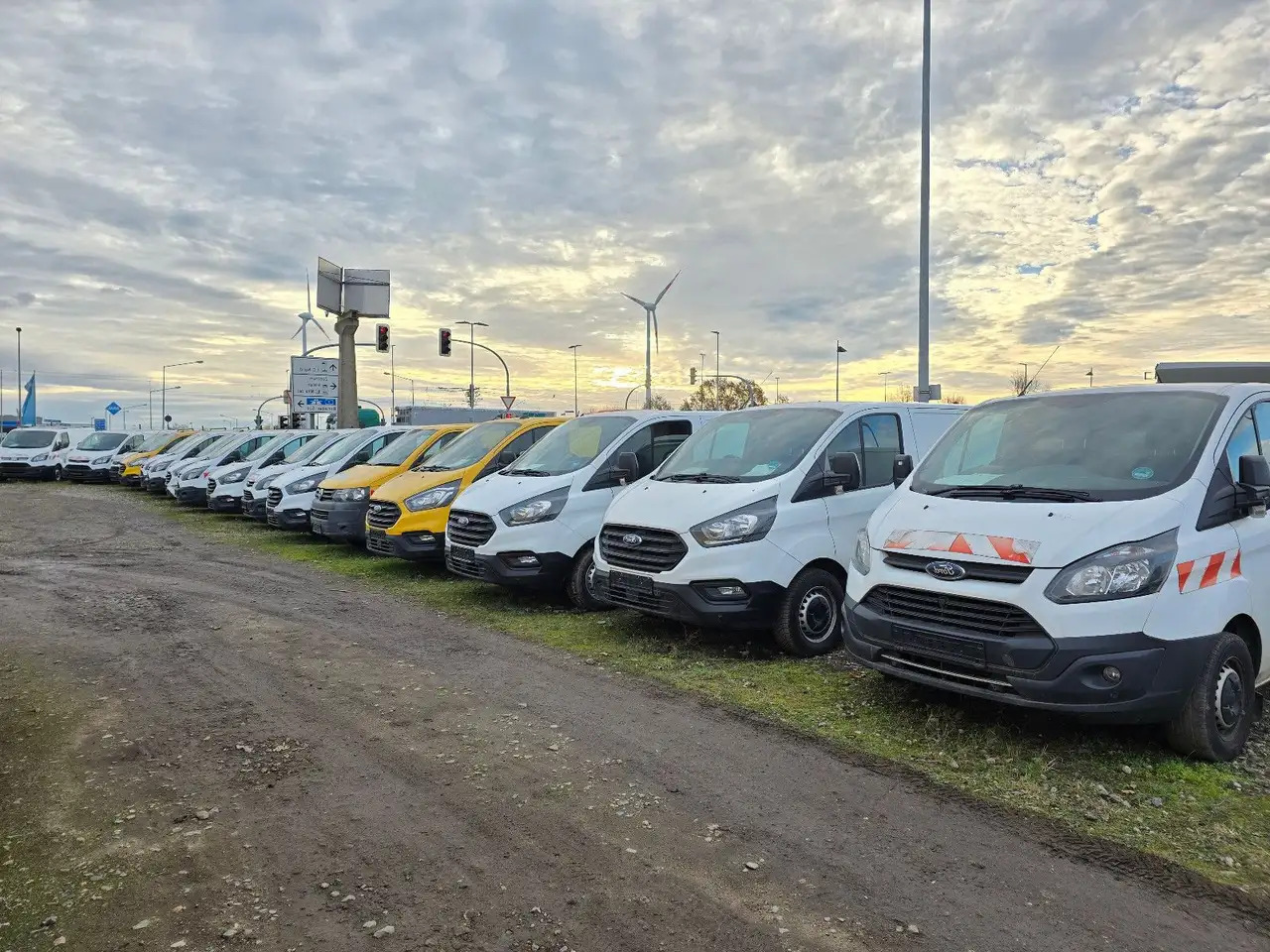 Ford Transit Custom/Werkstattfahrzeug - Varevogn: billede 1 Ford Transit Custom/Werkstattfahrzeug - Varevogn: billede 1