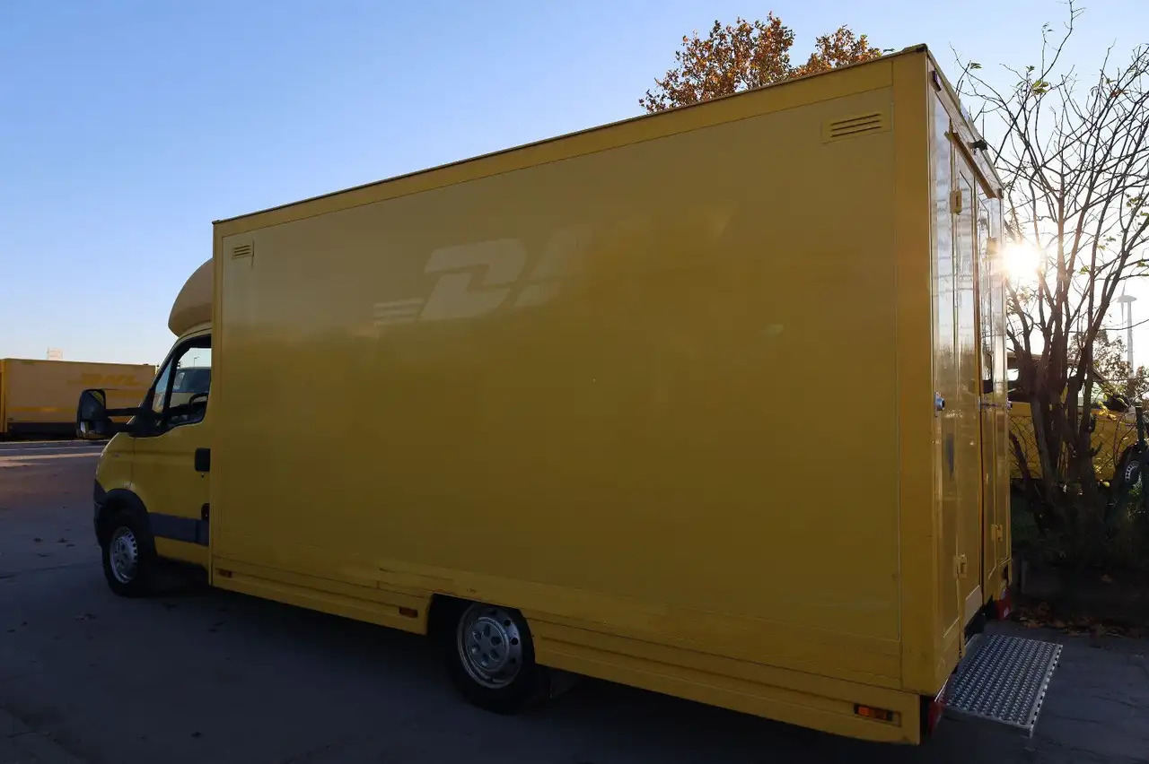 Iveco Daily/ Regalsystem/Luftfeder/1. Hand - Varebil med kasse: billede 3 Iveco Daily/ Regalsystem/Luftfeder/1. Hand - Varebil med kasse: billede 3