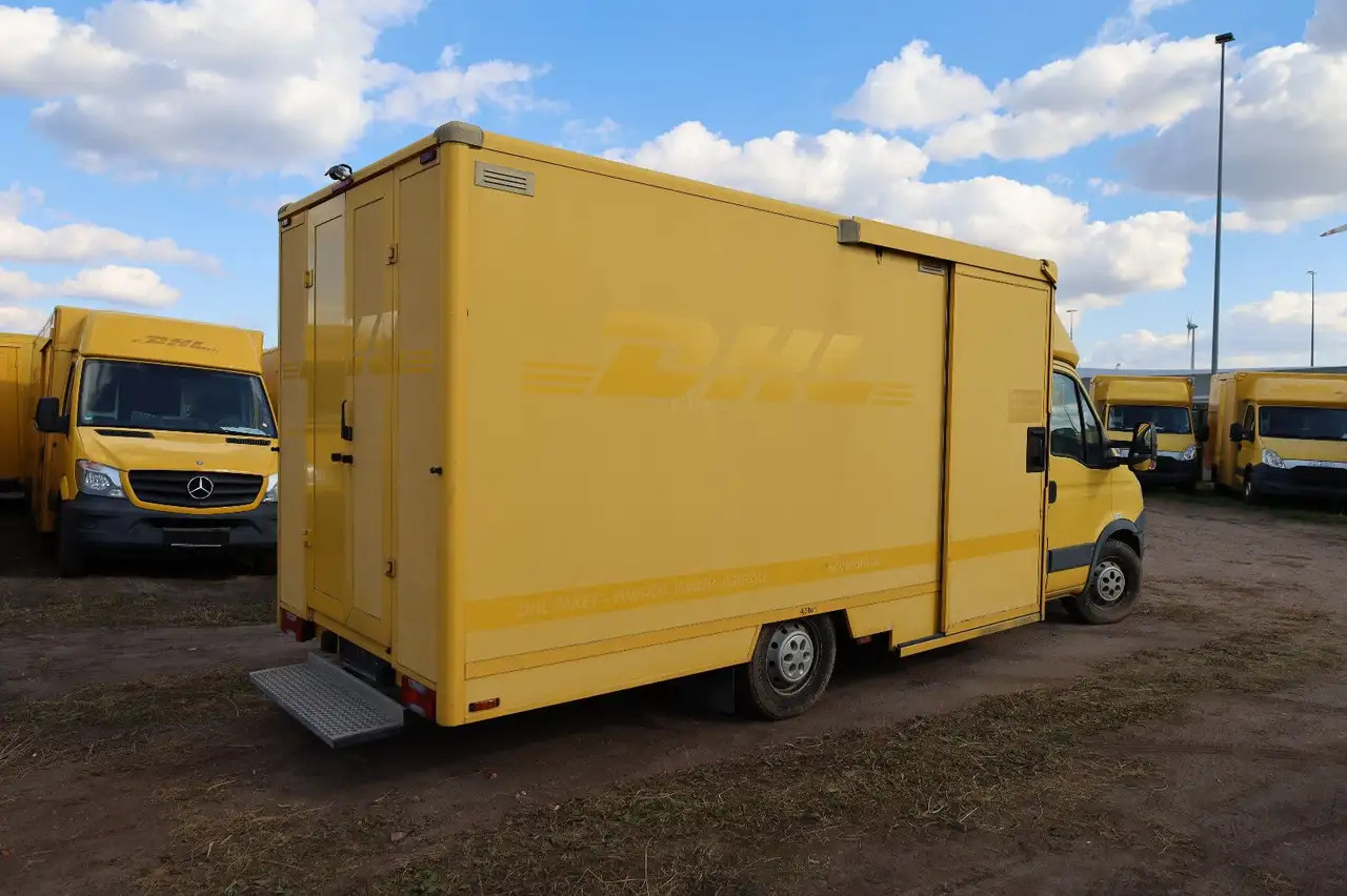Iveco IS35SI2AA Daily/ Regalsystem/Luftfeder/1. Hand - Varebil med kasse: billede 4 Iveco IS35SI2AA Daily/ Regalsystem/Luftfeder/1. Hand - Varebil med kasse: billede 4