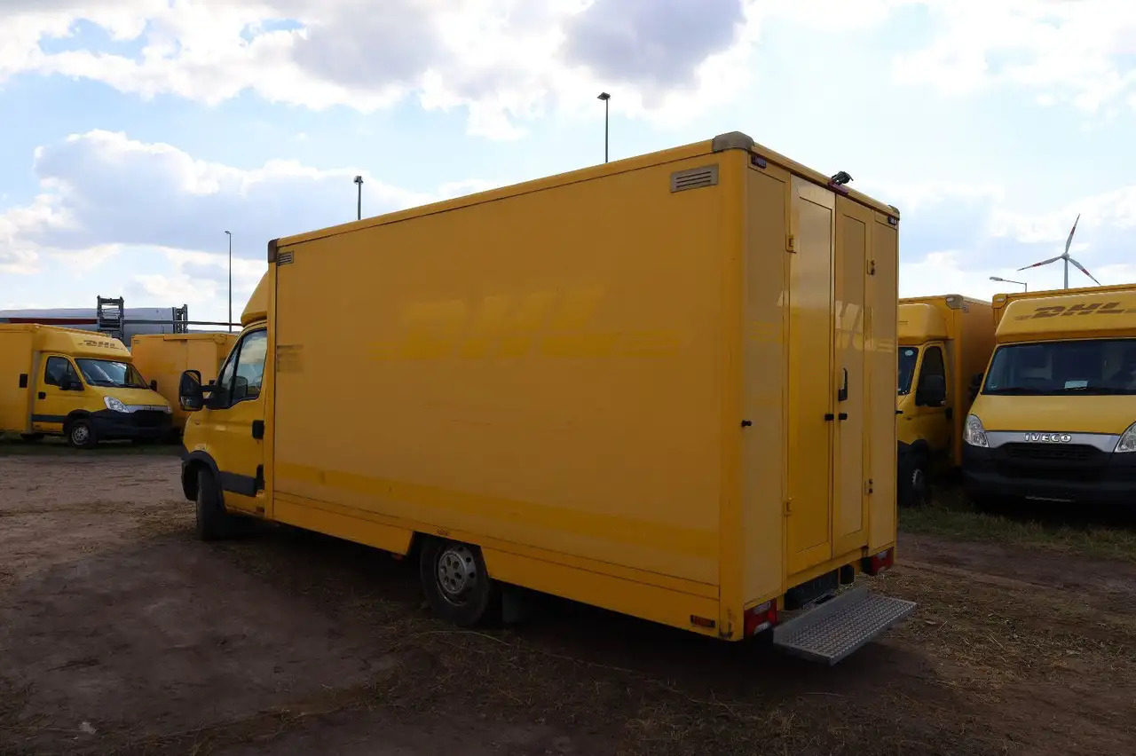 Iveco IS35SI2AA Daily/ Regalsystem/Luftfeder/1. Hand - Varebil med kasse: billede 5 Iveco IS35SI2AA Daily/ Regalsystem/Luftfeder/1. Hand - Varebil med kasse: billede 5
