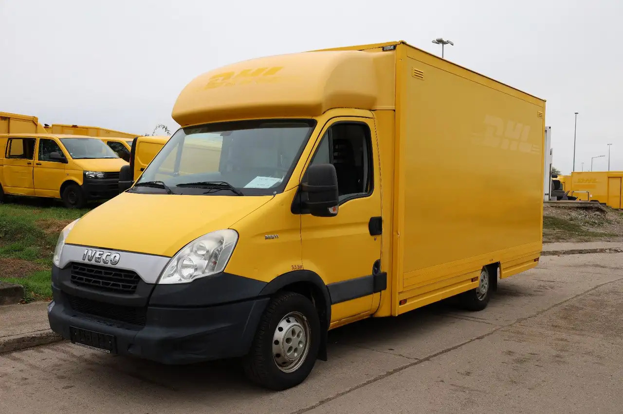 Iveco IS35SI2AA Daily/ Regalsystem/Luftfeder/1. Hand/ - Varebil med kasse: billede 2 Iveco IS35SI2AA Daily/ Regalsystem/Luftfeder/1. Hand/ - Varebil med kasse: billede 2