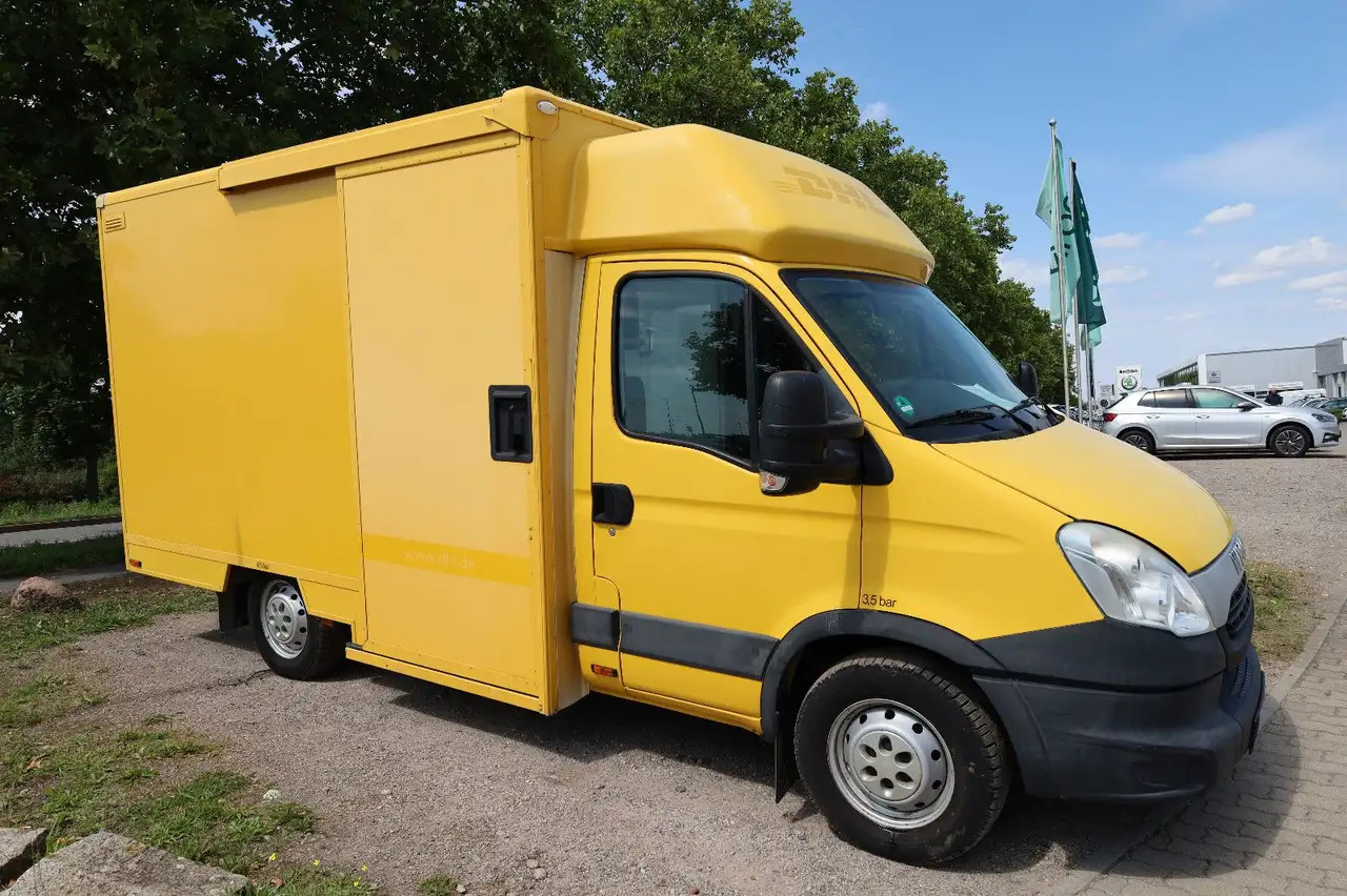 Iveco Iveco Daily/ Regalsystem/Luftfeder/KURZ/1. Hand - Varebil med kasse: billede 1 Iveco Iveco Daily/ Regalsystem/Luftfeder/KURZ/1. Hand - Varebil med kasse: billede 1