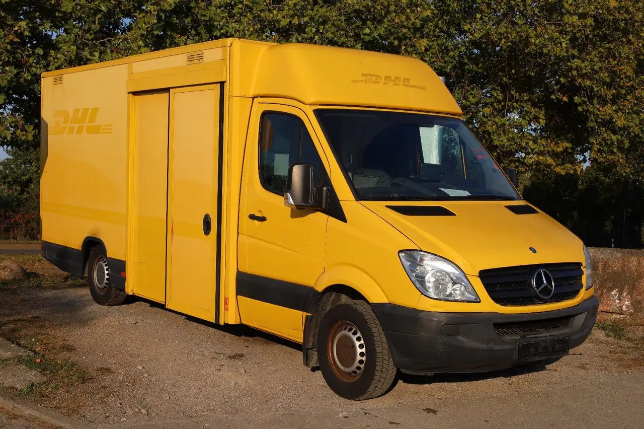 Mercedes-Benz Sprinter II Pritsche/ Koffer/Regalsystem - Varebil med kasse: billede 1 Mercedes-Benz Sprinter II Pritsche/ Koffer/Regalsystem - Varebil med kasse: billede 1