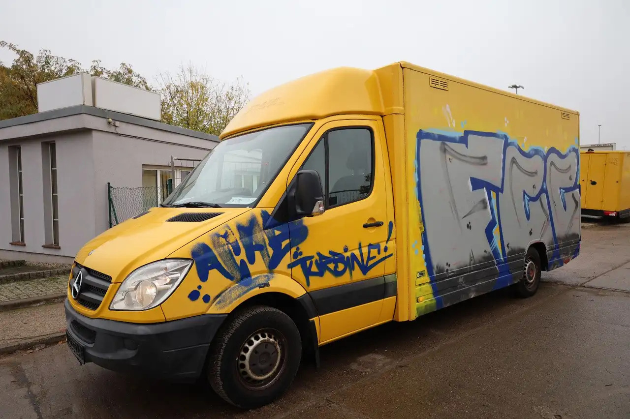 Mercedes-Benz Sprinter/ Koffer/Regalsystem - Varebil med kasse: billede 2 Mercedes-Benz Sprinter/ Koffer/Regalsystem - Varebil med kasse: billede 2