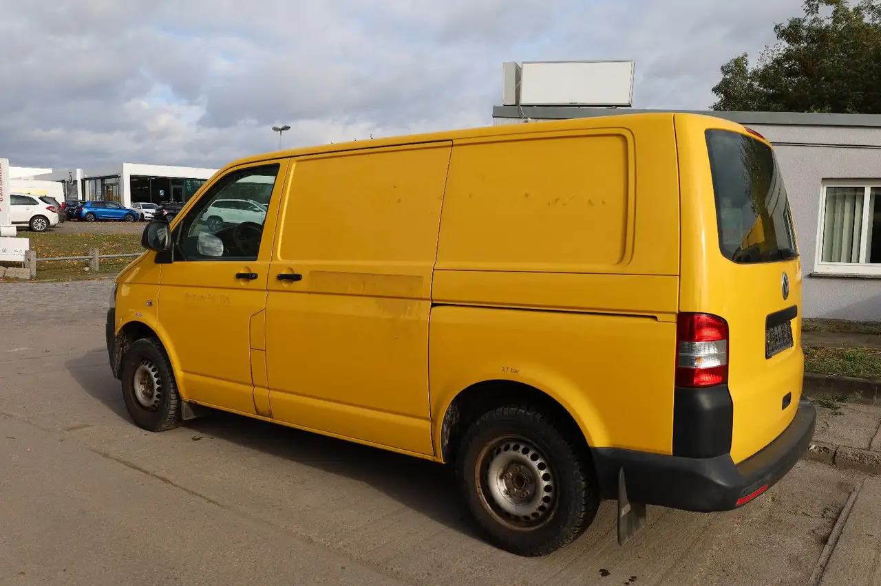 Volkswagen T5 Transporter/ 2.0 TDI/EU5/1.Hand - Varevogn: billede 5 Volkswagen T5 Transporter/ 2.0 TDI/EU5/1.Hand - Varevogn: billede 5