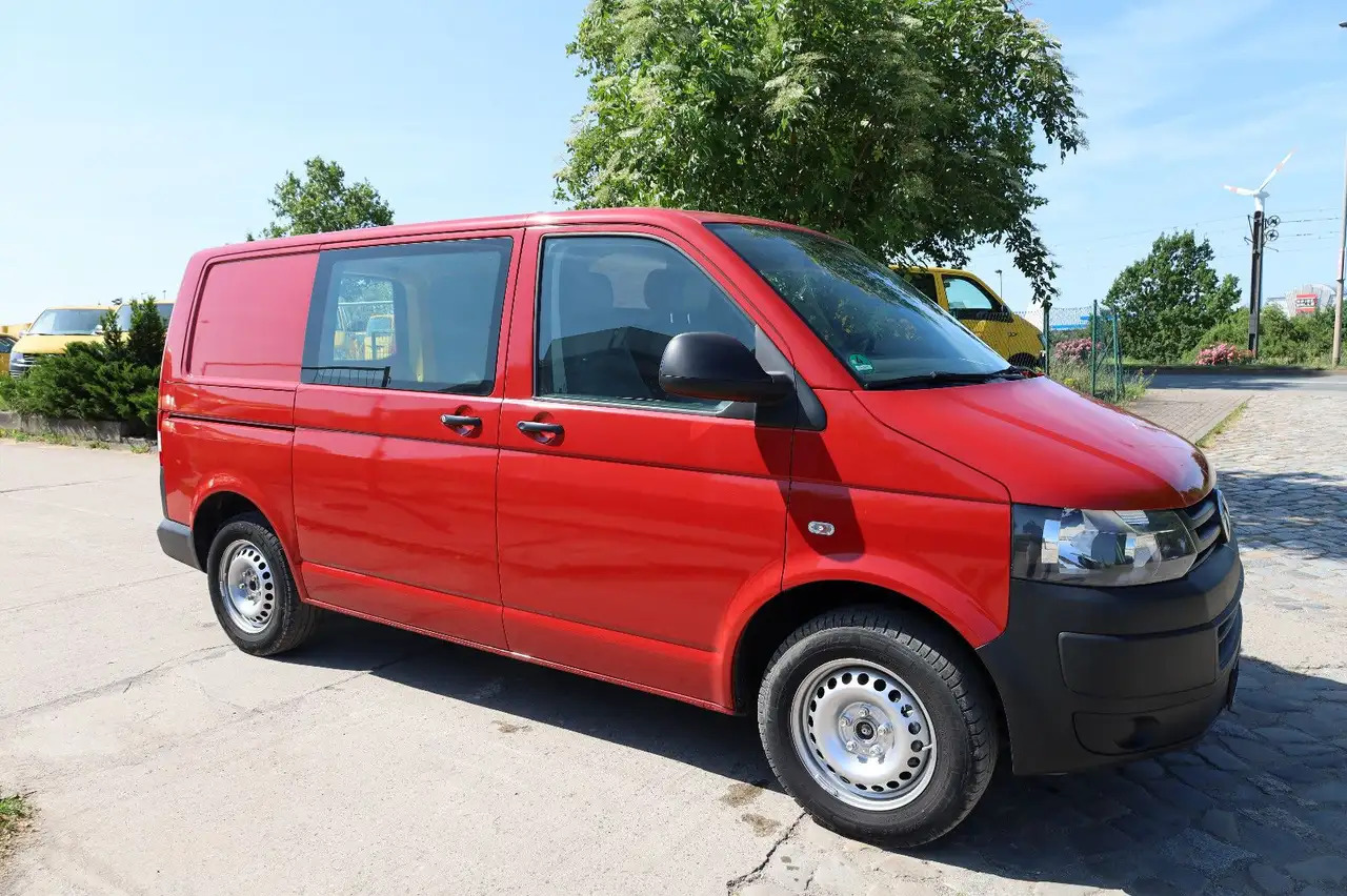 Volkswagen T5 Transporter Kasten-Kombi 2.0 TDI/EU5/1.Hand - Varevogn: billede 4 Volkswagen T5 Transporter Kasten-Kombi 2.0 TDI/EU5/1.Hand - Varevogn: billede 4