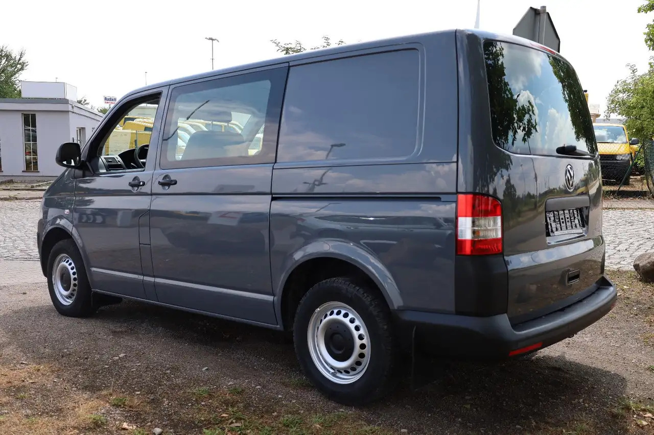 Volkswagen T5 Transporter Kasten-Kombi 2.0 TDI/EU5/5-Sitze - Bil: billede 4 Volkswagen T5 Transporter Kasten-Kombi 2.0 TDI/EU5/5-Sitze - Bil: billede 4