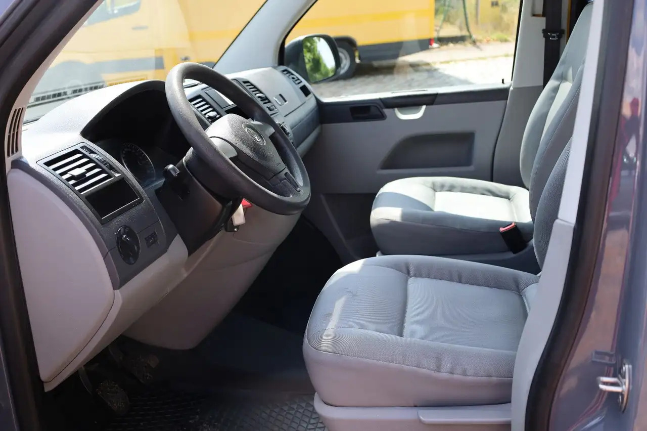 Volkswagen T5 Transporter Kasten-Kombi 2.0 TDI/EU5/5-Sitze - Bil: billede 5 Volkswagen T5 Transporter Kasten-Kombi 2.0 TDI/EU5/5-Sitze - Bil: billede 5