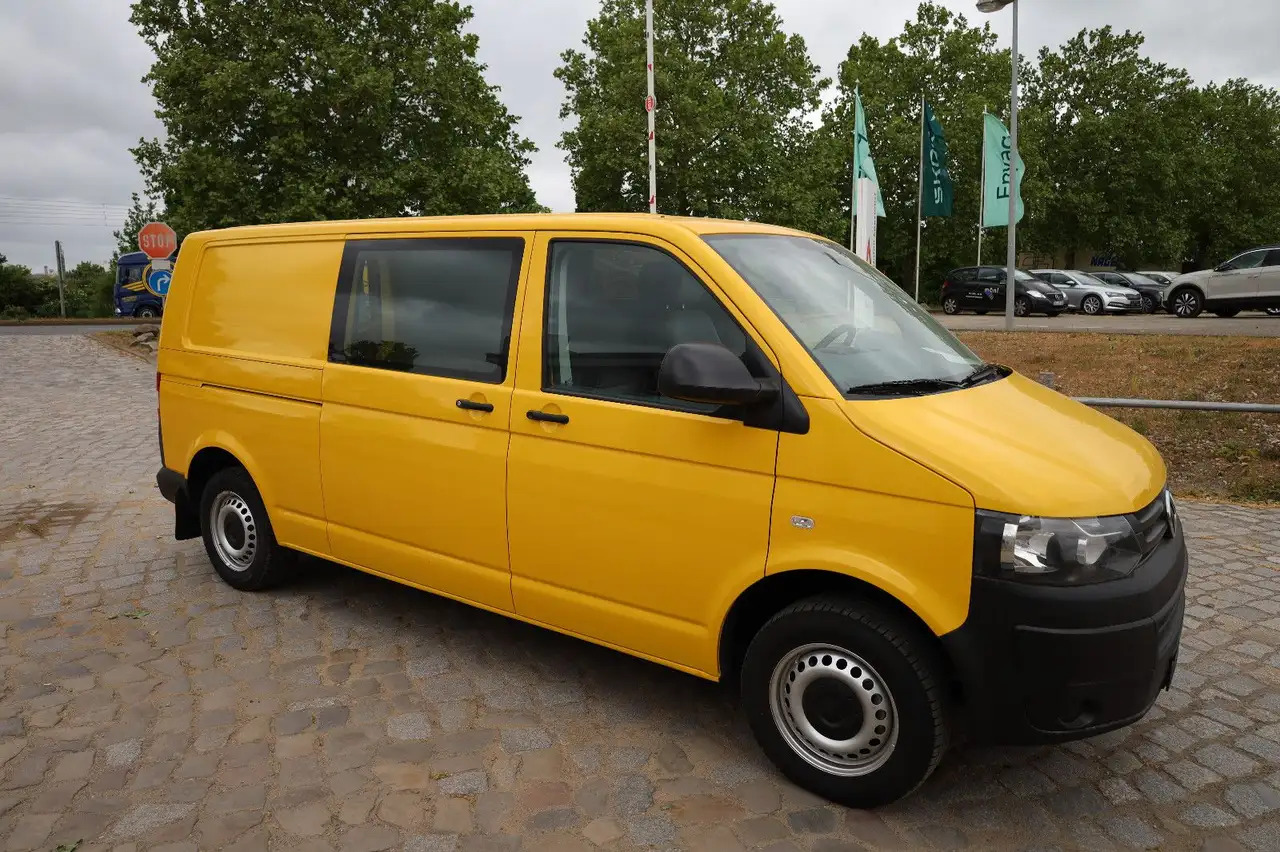 Volkswagen T5 lang Transporter Kasten-Kombi 2.0 TDI/EU5 - Varevogn: billede 4 Volkswagen T5 lang Transporter Kasten-Kombi 2.0 TDI/EU5 - Varevogn: billede 4