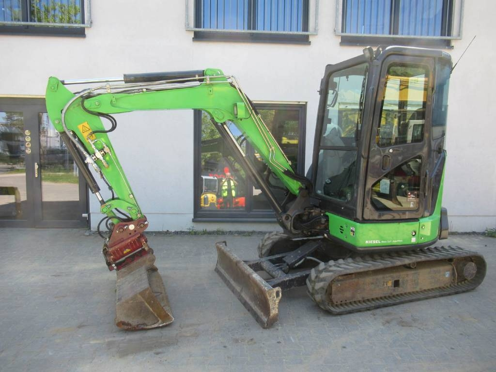 Hitachi ZX33U-6 Powertilt - Minigravemaskine: billede 1 Hitachi ZX33U-6 Powertilt - Minigravemaskine: billede 1