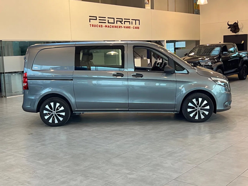 Mercedes-Benz Vito 119 4x4*4-MATIC*6 Seats*TOP CONDITIE* - Varevogn, Mandskabsbil: billede 3 Mercedes-Benz Vito 119 4x4*4-MATIC*6 Seats*TOP CONDITIE* - Varevogn, Mandskabsbil: billede 3