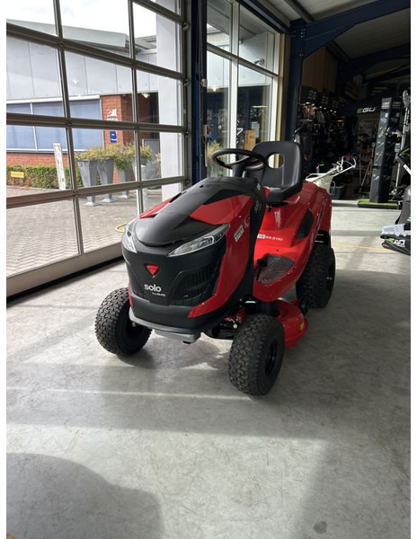 SOLO Solo zitmaaier T13-933HD - Plæneklipper: billede 1 SOLO Solo zitmaaier T13-933HD - Plæneklipper: billede 1