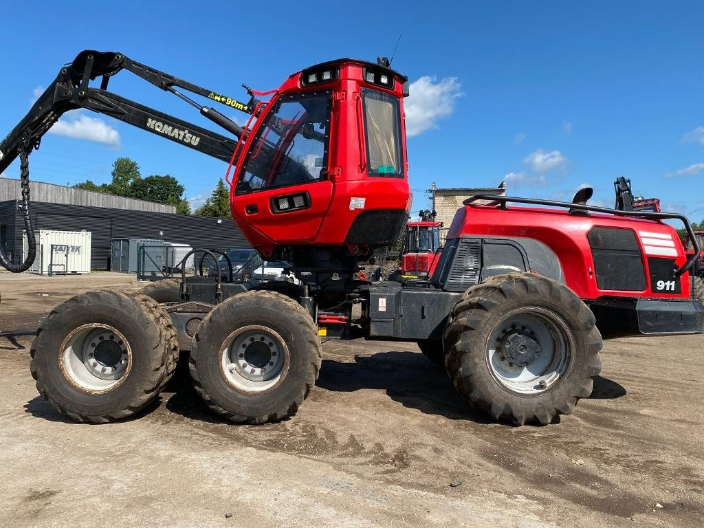 Komatsu 911 - Skovmaskine: billede 2 Komatsu 911 - Skovmaskine: billede 2