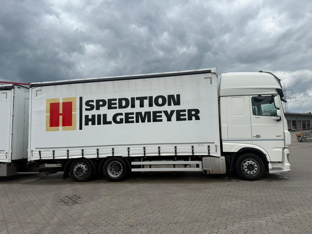 DAF XF 480 FAN LowDeck 6x2 Jumbo Inklusive Anhänger - Lastbil med presenning: billede 4 DAF XF 480 FAN LowDeck 6x2 Jumbo Inklusive Anhänger - Lastbil med presenning: billede 4