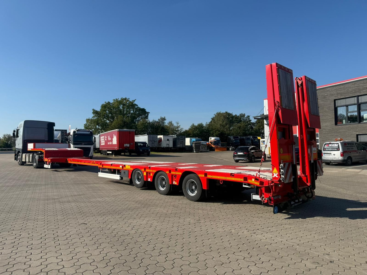 Kässbohrer K.SLA 3 / 1N-18/30 Ausziehbarer Tieflader - Nedbygget platform sættevogn: billede 4 Kässbohrer K.SLA 3 / 1N-18/30 Ausziehbarer Tieflader - Nedbygget platform sættevogn: billede 4