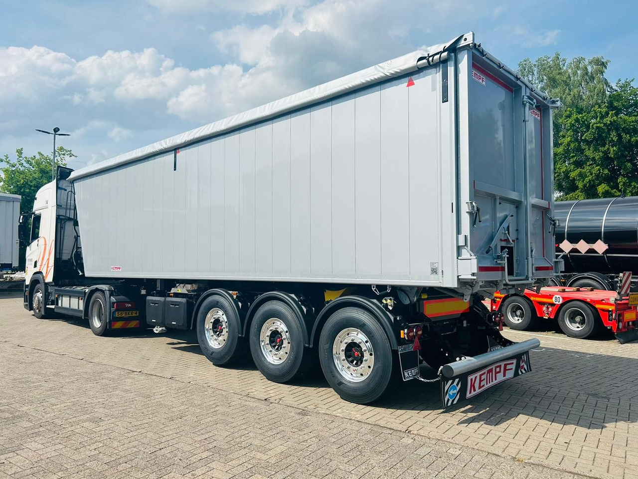 Kempf SKM 36/3 AK 3-Achs Alu Sattelkipper 50m³ - Tipvogn sættevogn: billede 3 Kempf SKM 36/3 AK 3-Achs Alu Sattelkipper 50m³ - Tipvogn sættevogn: billede 3