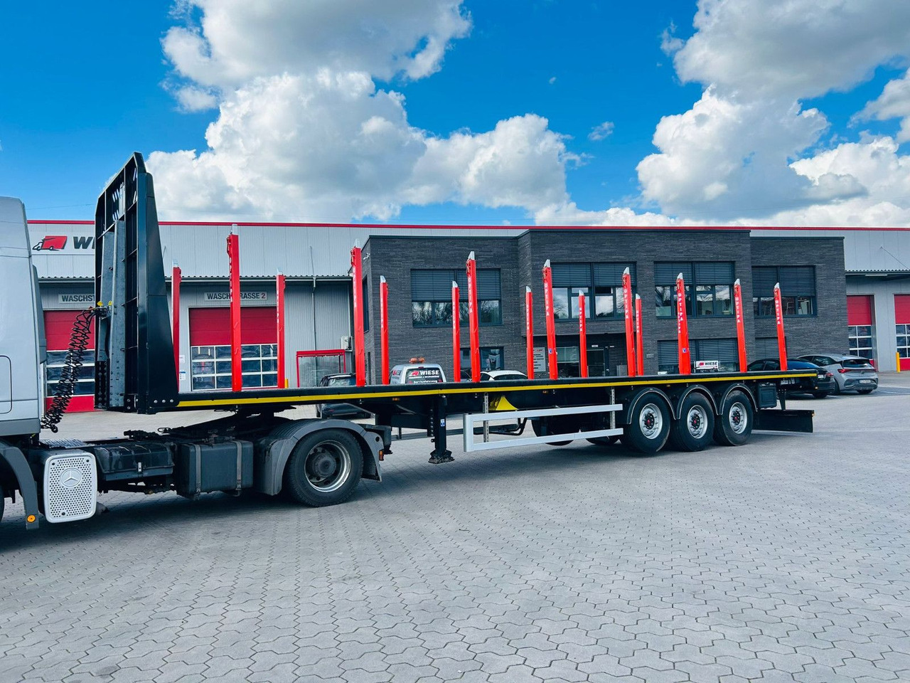 PAVIC 3-Achs Plattform-Auflieger/Leergew. ca. 7,1t - Sættevogn til tømmer: billede 1 PAVIC 3-Achs Plattform-Auflieger/Leergew. ca. 7,1t - Sættevogn til tømmer: billede 1