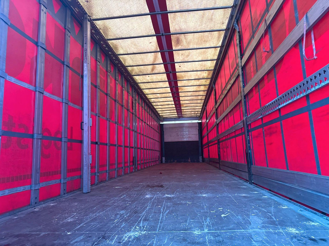 Leje en  Schmitz Cargobull Speed-Curtainsider - Top Zustand Schmitz Cargobull Speed-Curtainsider - Top Zustand: billede 9