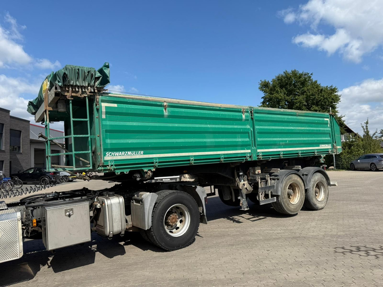 Schwarzmüller 2 Achs Dreiseitenkipper 21m³ mit elektr. Verdeck - Tipvogn påhængsvogn: billede 4 Schwarzmüller 2 Achs Dreiseitenkipper 21m³ mit elektr. Verdeck - Tipvogn påhængsvogn: billede 4