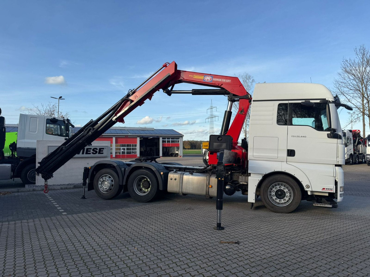MAN TGX 26.440 6x2 mit HMF 3000-K5 Kran Top Zustand - Trækker: billede 1 MAN TGX 26.440 6x2 mit HMF 3000-K5 Kran Top Zustand - Trækker: billede 1