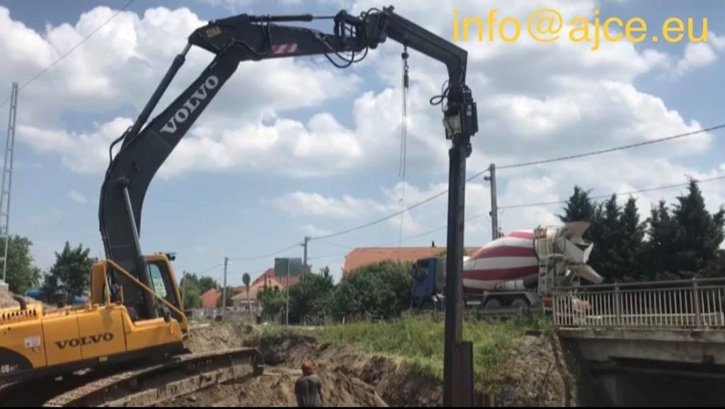 Ny Rambuk AJCE AVH30 Sheet Pile Vibro Hammer Pile Driver: billede 12