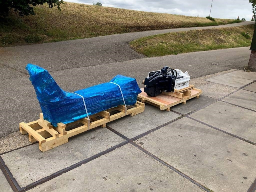 Ny Rambuk AJCE AVH30 Sheet Pile Vibro Hammer Pile Driver: billede 16