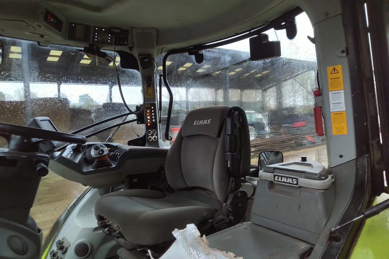 CLAAS AXION 850 - Traktor: billede 3 CLAAS AXION 850 - Traktor: billede 3