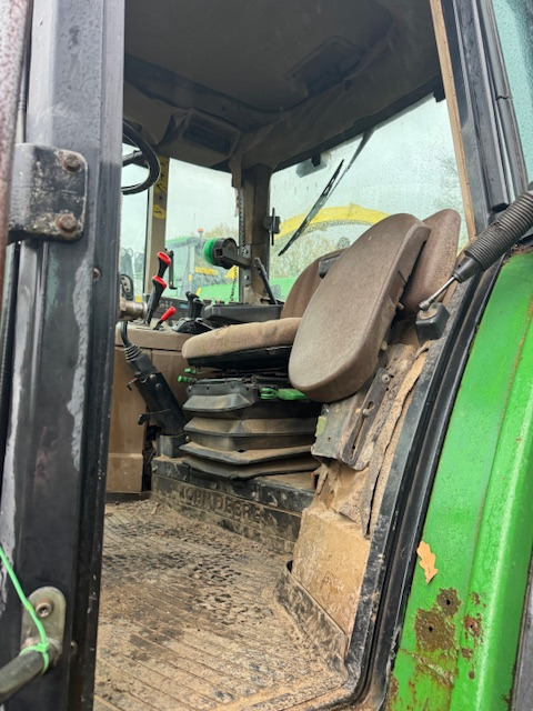 Traktor JOHN DEERE 6400: billede 13